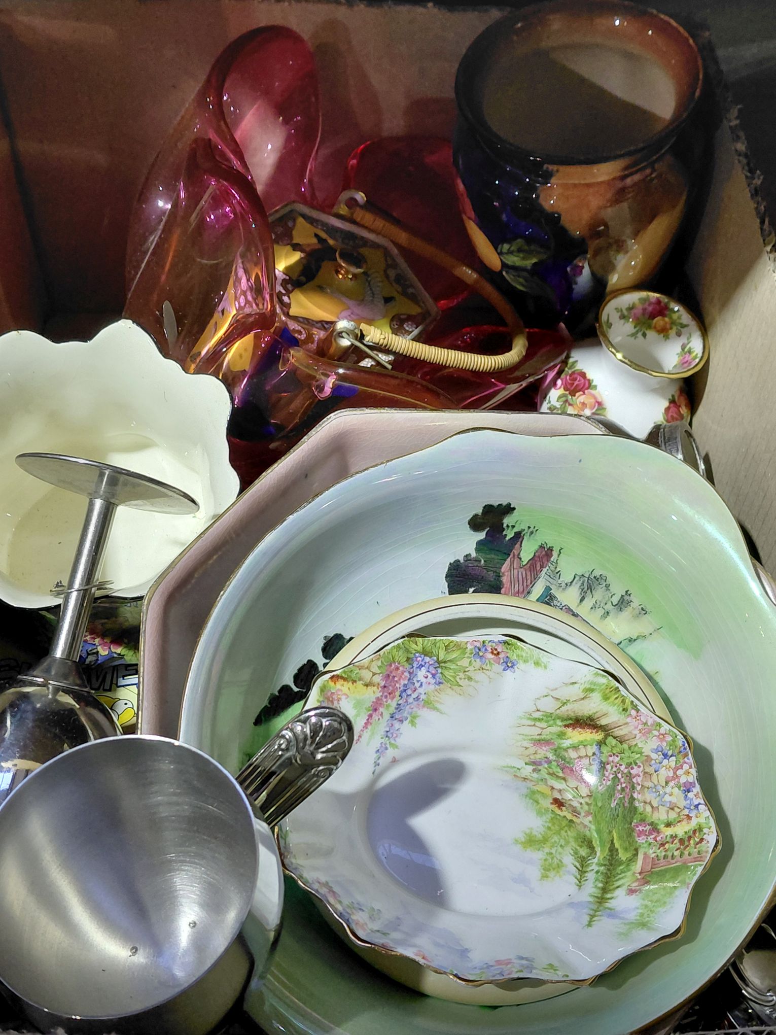 344 · BOX OF BRICABRAC