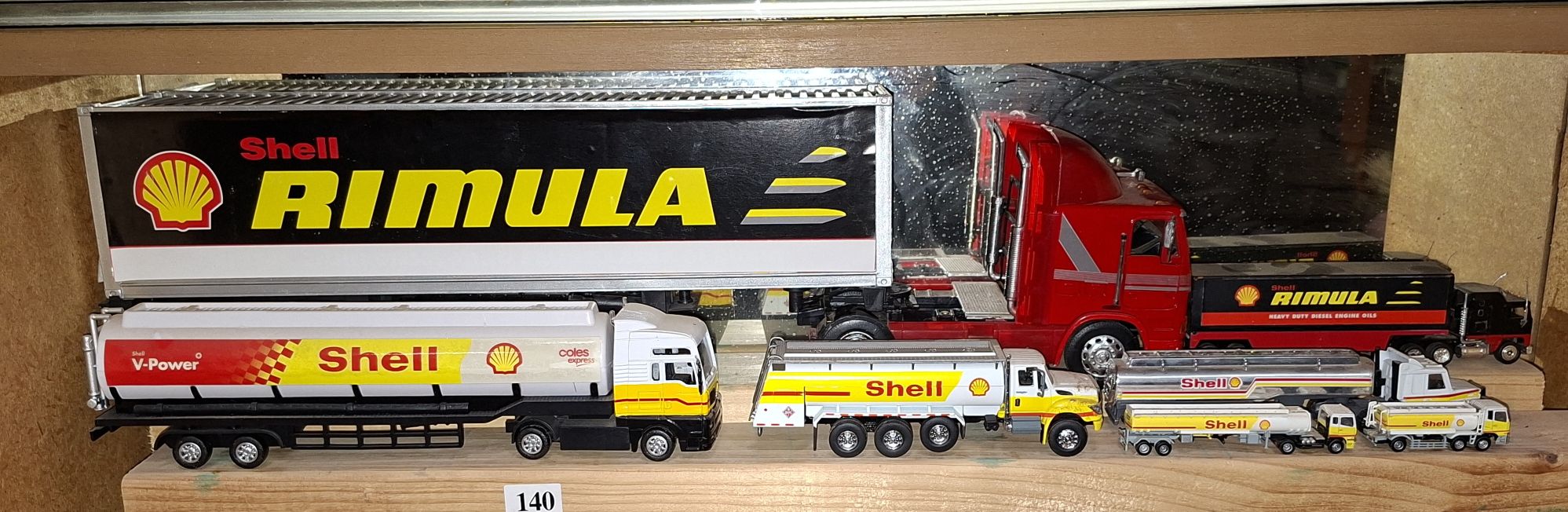 140 · DIE CAST TRUCKS