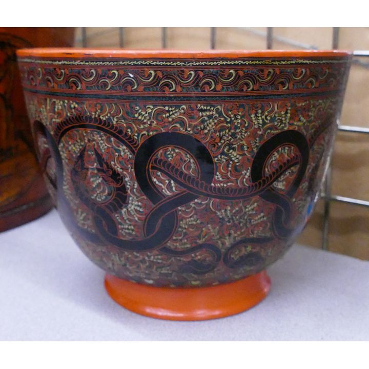 Bermese Lacquered Wood Bowl- 7''