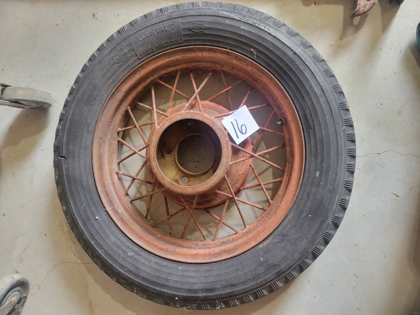 Antique 18" Spoke Wheel | Midwest Auctions, LLC