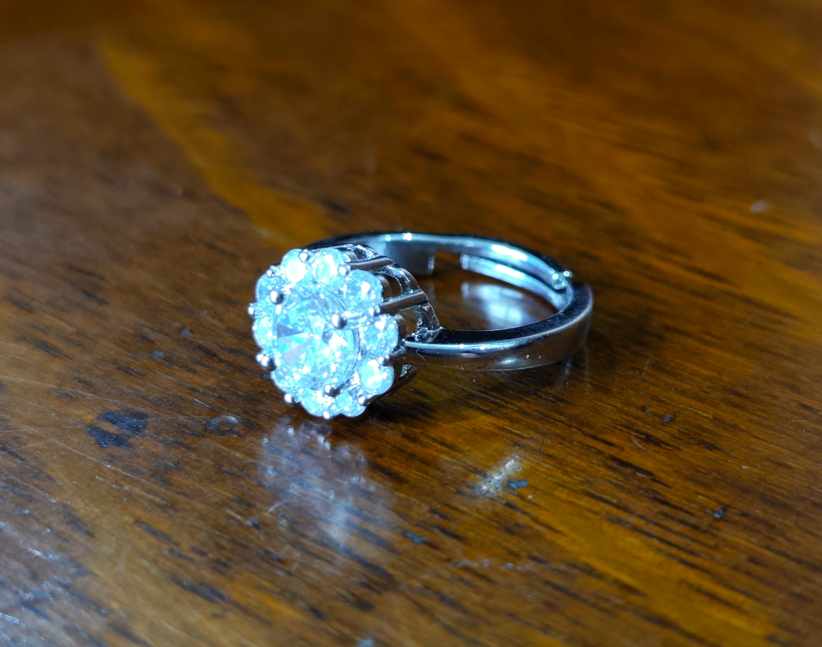 Sterling Silver USA Ring with Clear Stones — sold at auction in New Zealand for $120