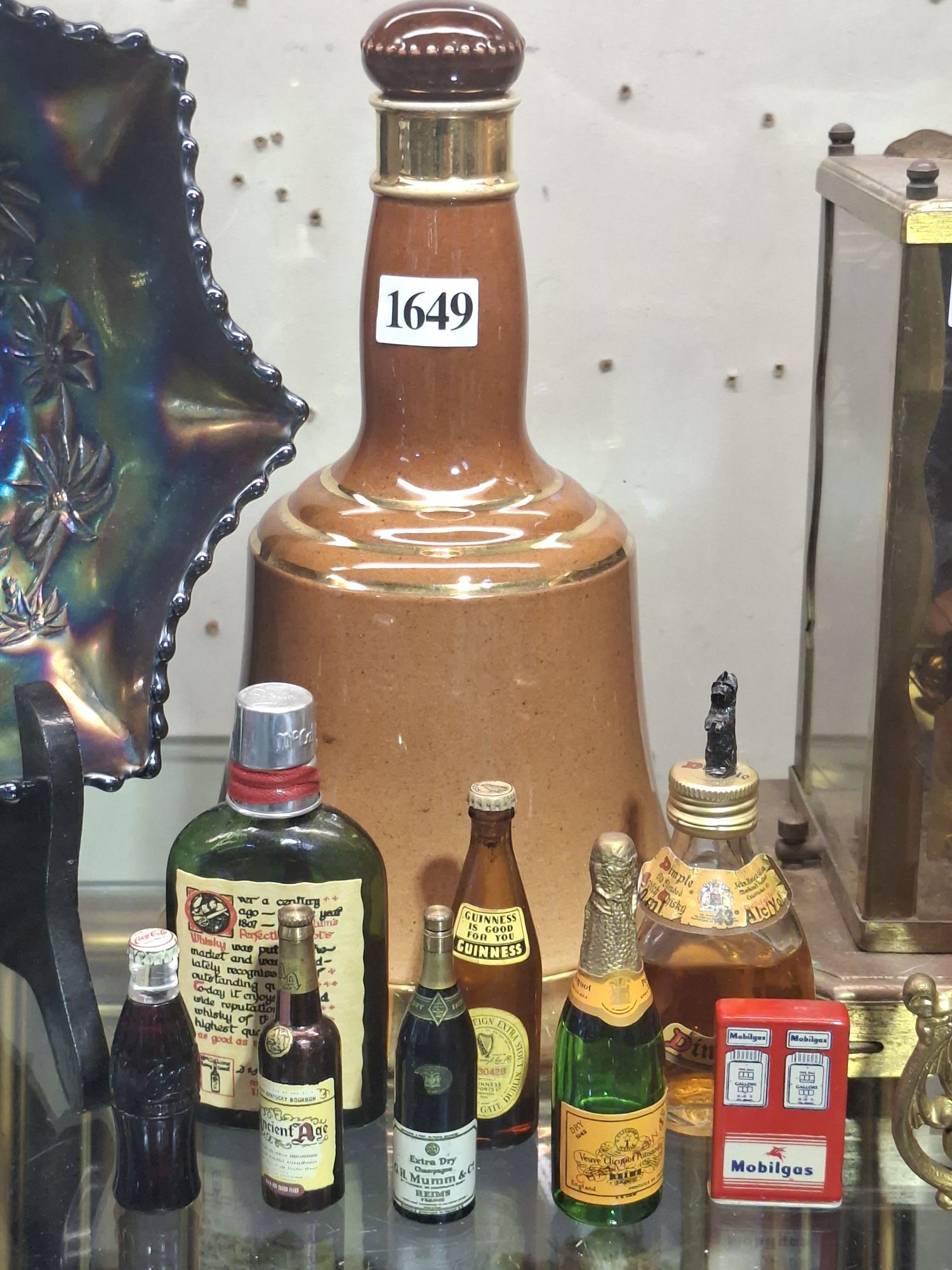 BAR COLLECTABLES