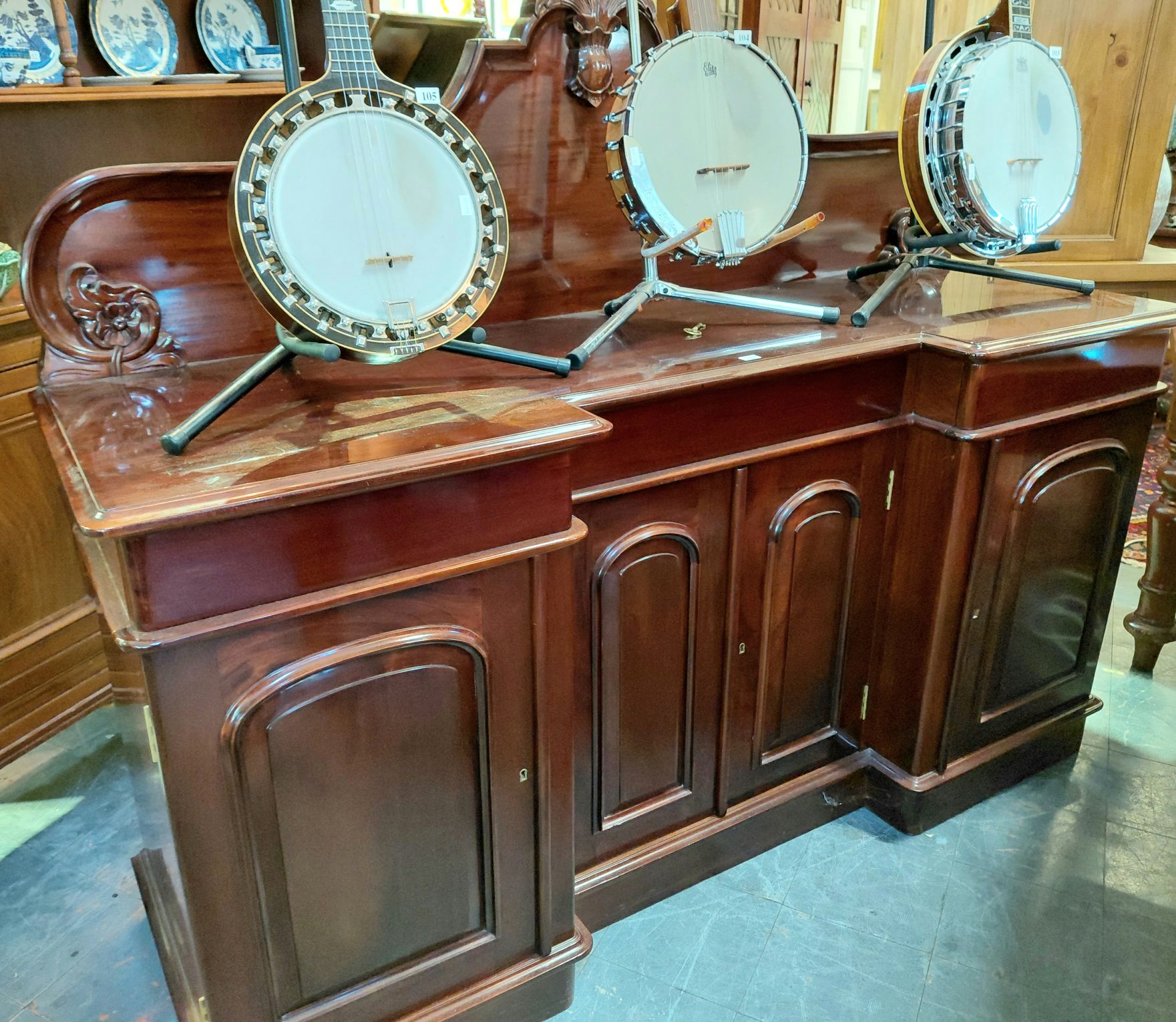 102 · LARGE MAHOGANY BREAKFRONT SIDEBOARD