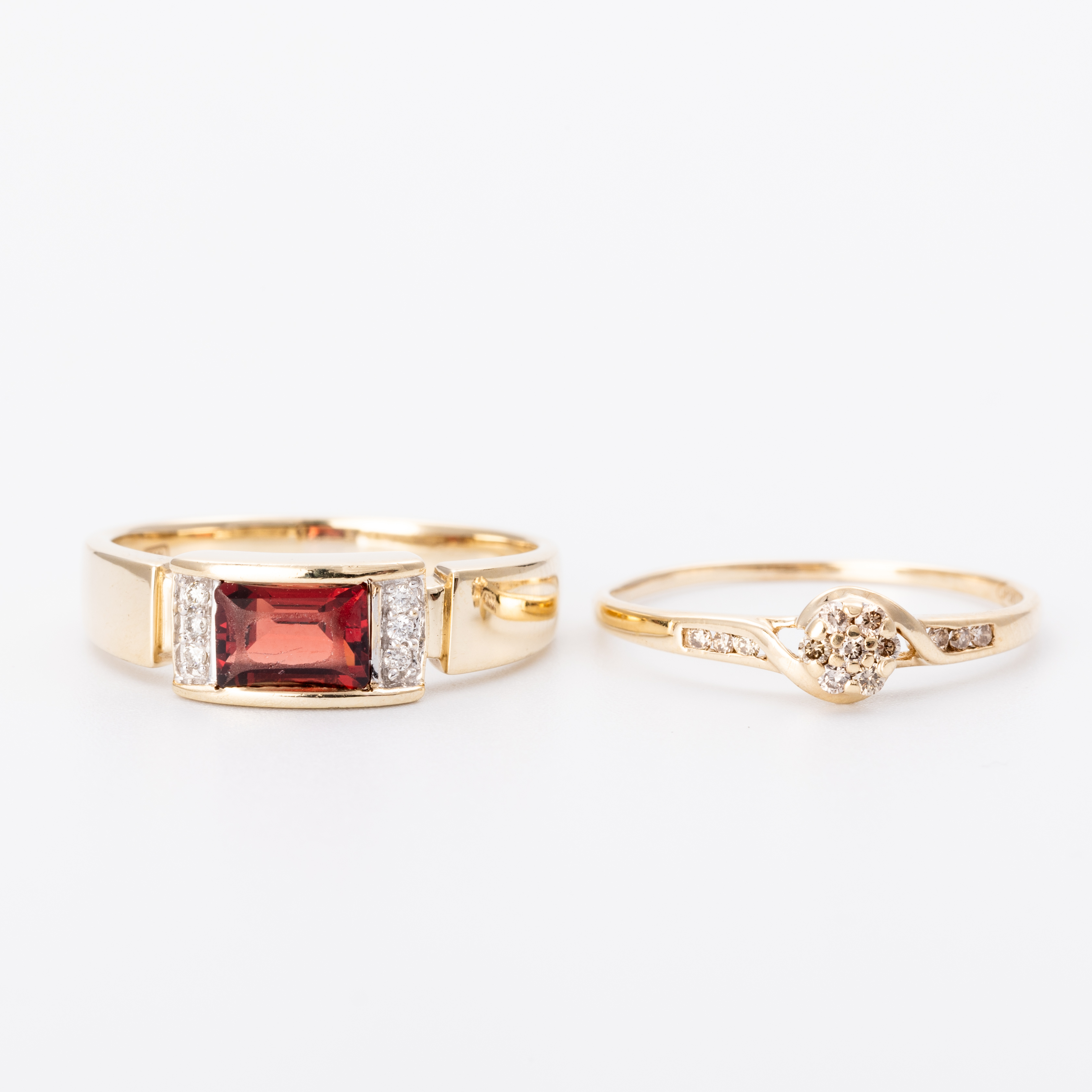 Two 9ct Gold Rings - Garnet & Diamond