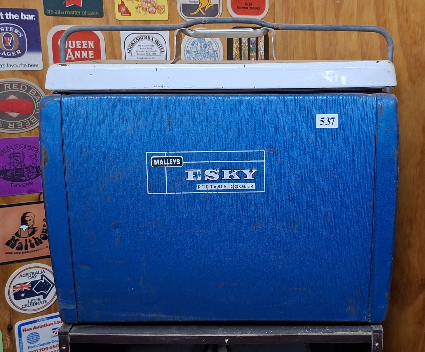 MALLEYS VINTAGE ESKY