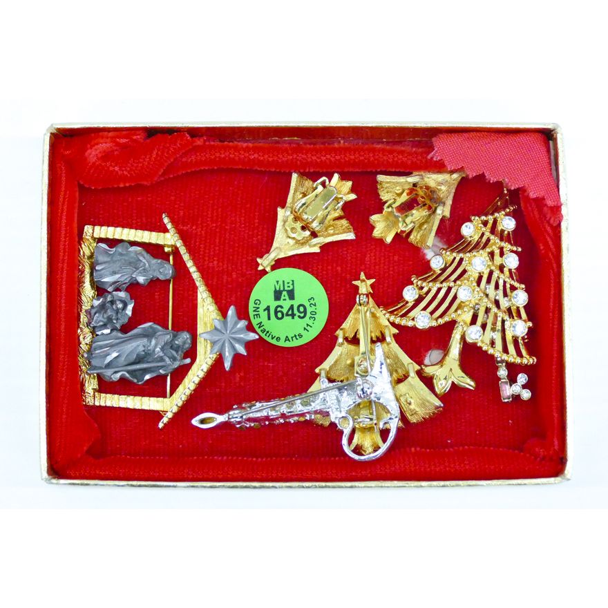 Box Christmas Costume Brooches