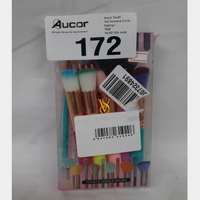 SARAH BEAUTY MAKEUP BRUSHES PREMIUM QUALITY - RAINBOW 10 PIECE PACK - PREMIUM QUALITY MAKE UP BRUSHES