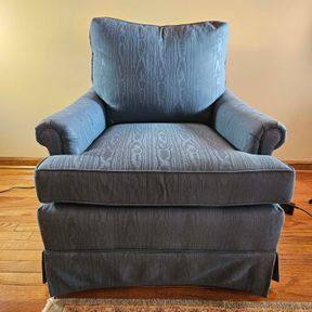 Vintage Vargus Fine Furniture Blue Upholstered Easy Chair #2