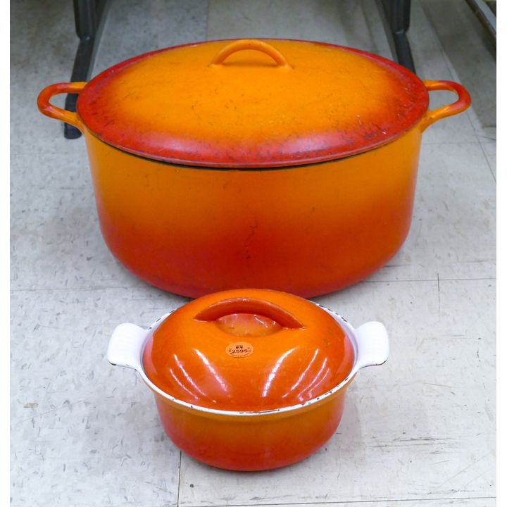 2pc Mid Century Orange Enameled Cookware 8'' to 15''