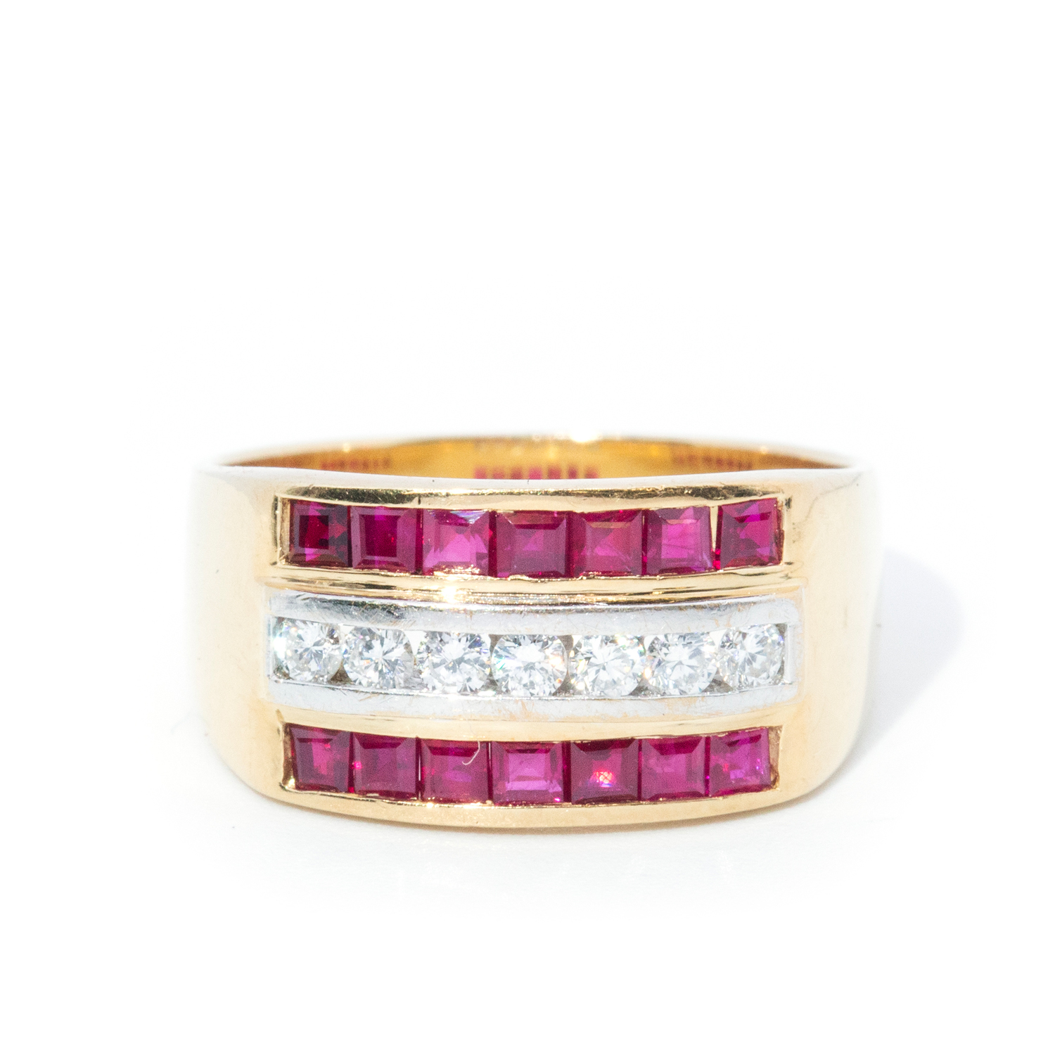 18ct Ruby & Diamond Ring