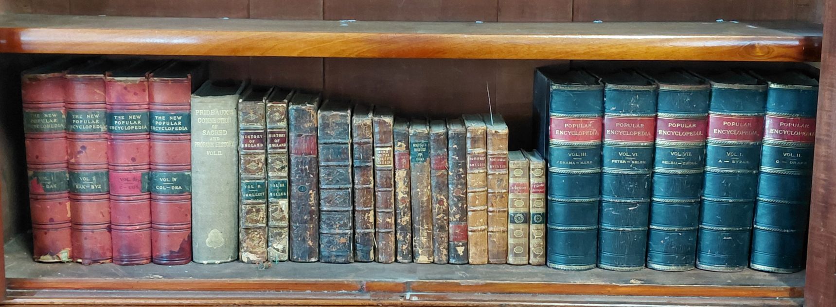 138 · ANTIQUARIAN BOOKS