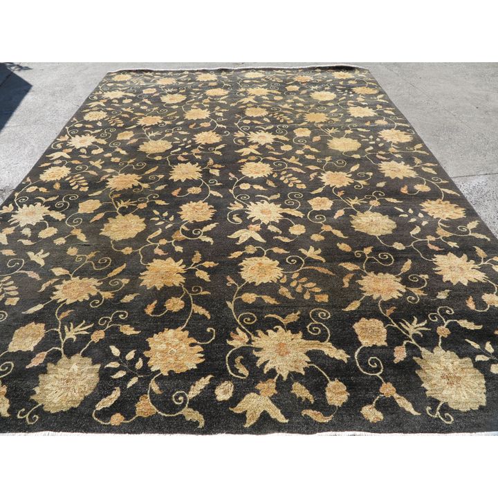LARGE CHOUBI CARPET
