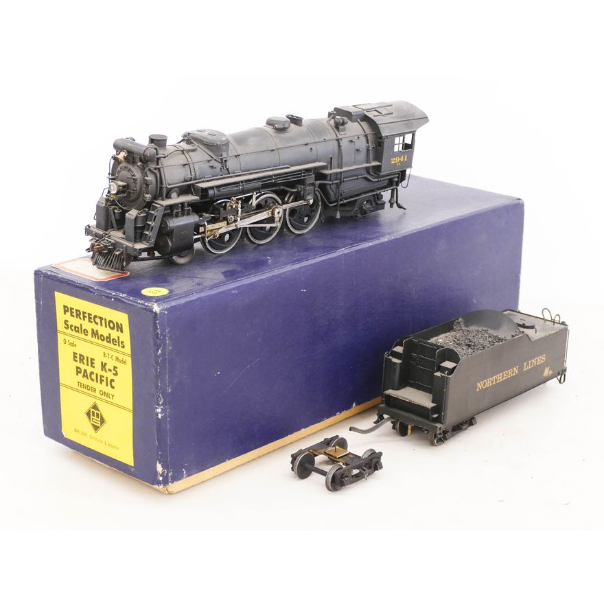 Max Gray Erie K-5 Pacific (2941) Engine and Tender O Gauge Scale Model Train with Box (Engine Box only) - Painted and used