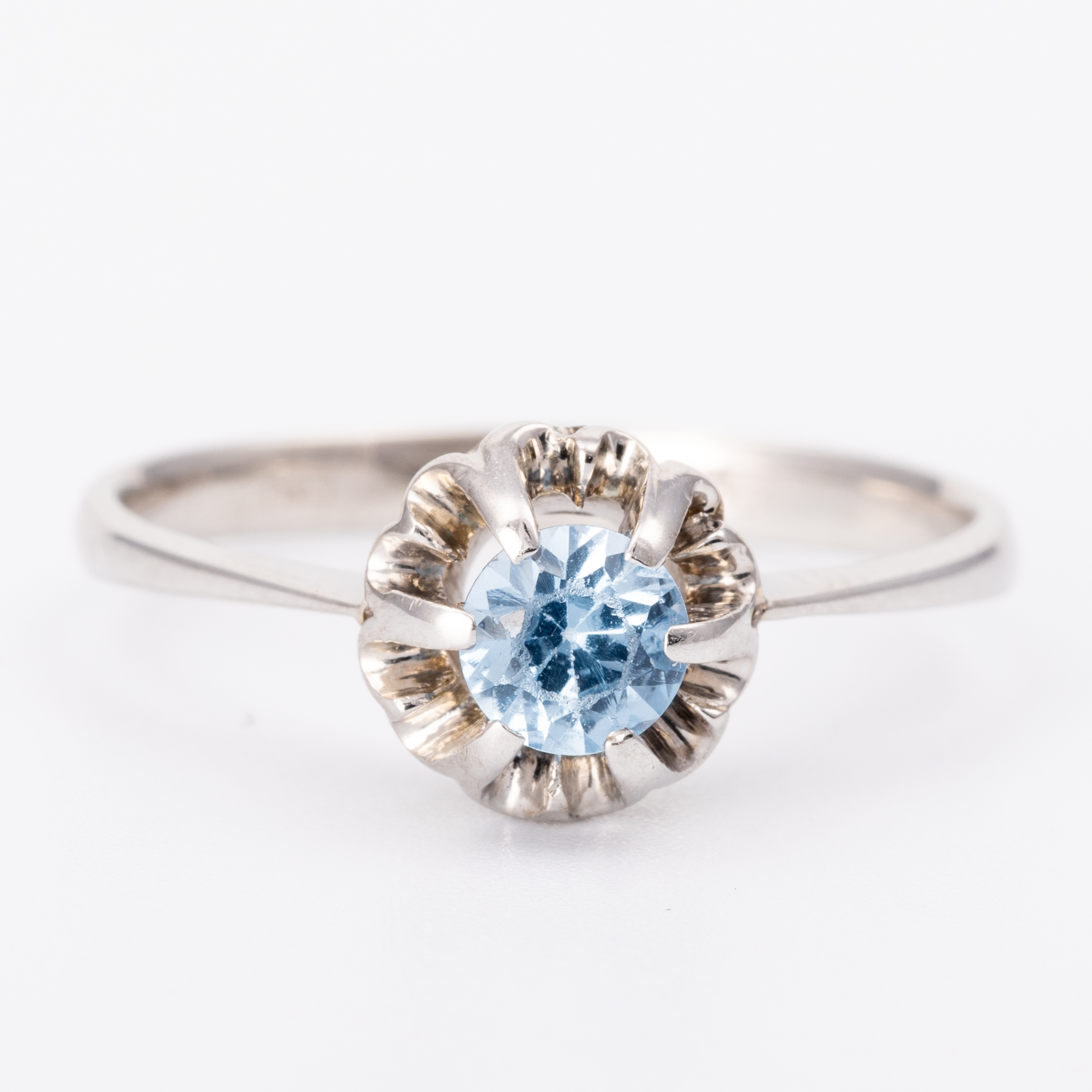 Blue Stone Solitaire Ring 18ct Gold