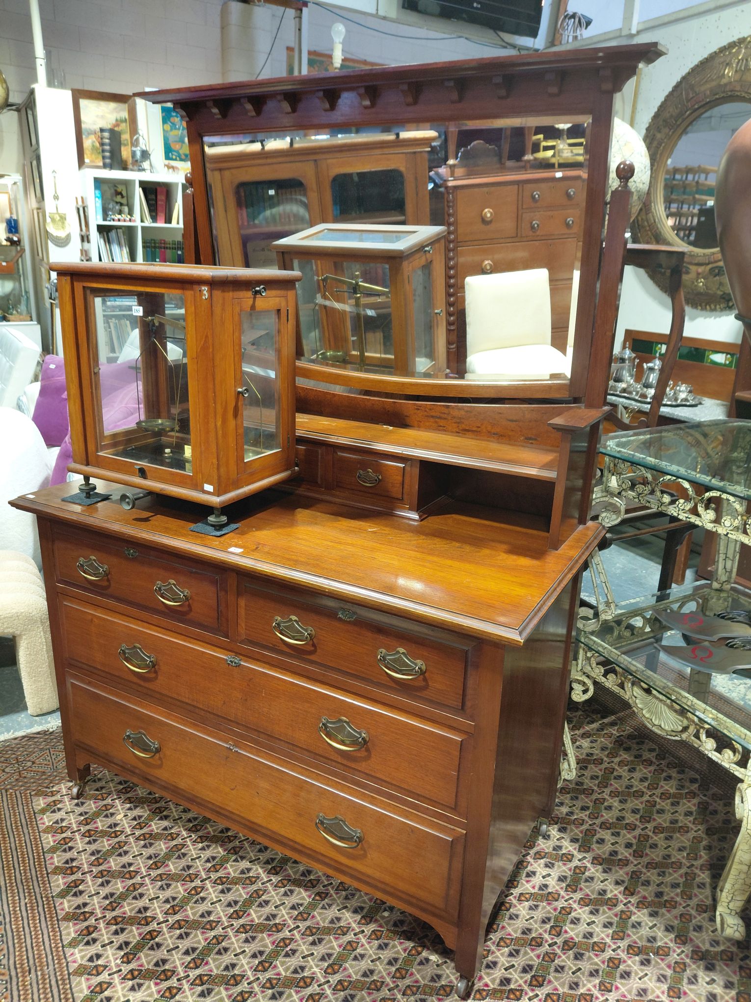 184 · BLACKWOOD DRESSING CHEST