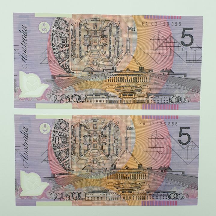 LAST PREFIX - Consec. M/H $5 Notes