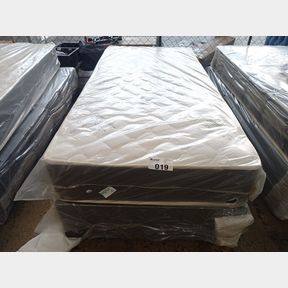 SINGLE SINGLE SPRING MATRESS WITH BASE