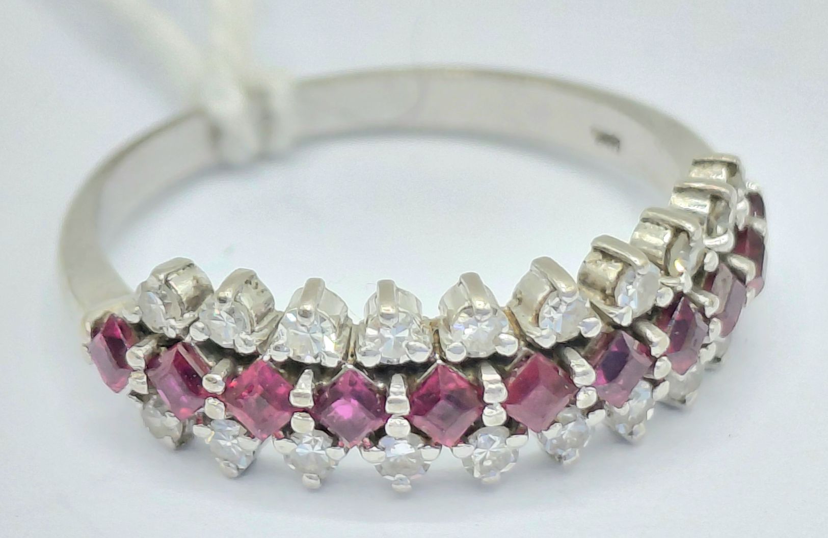 18ct Gold Ruby Diamond Ring