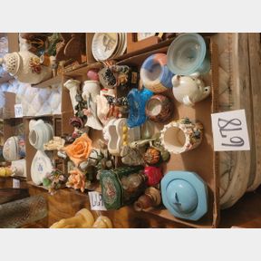 2 Boxes of flowers, containers and decorative things