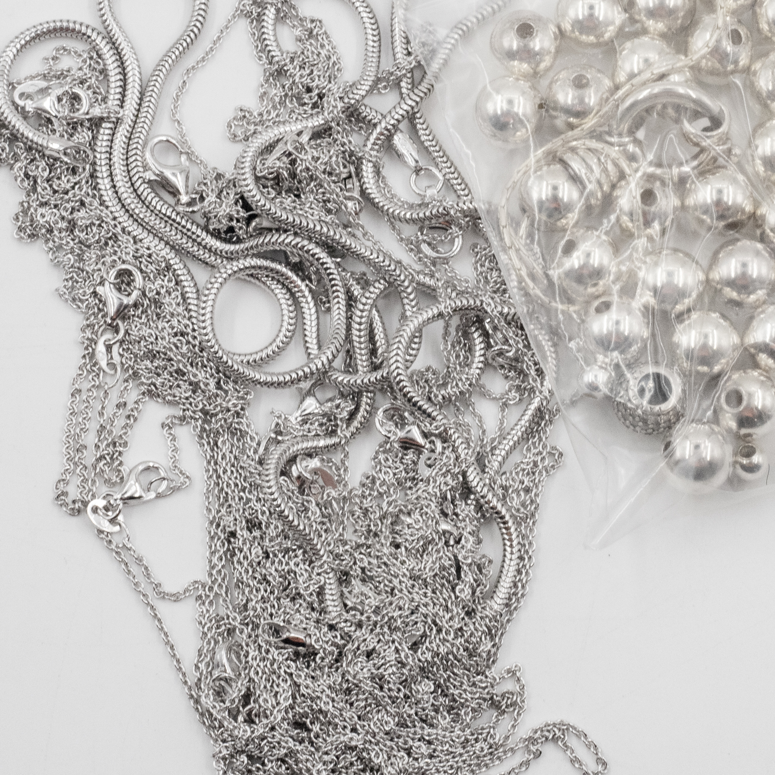 306 · Mix Lot of Silver Beads & Chains