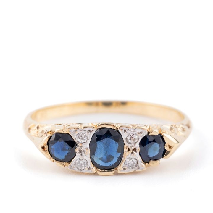 Sapphire & Diamond Ring 9ct Gold