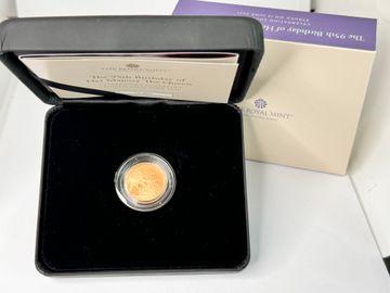 2021 STRUCK ON THE DAY '95TH BIRTHDAY OF HM QUEEN ELIZABETH' GOLD SOVEREIGN