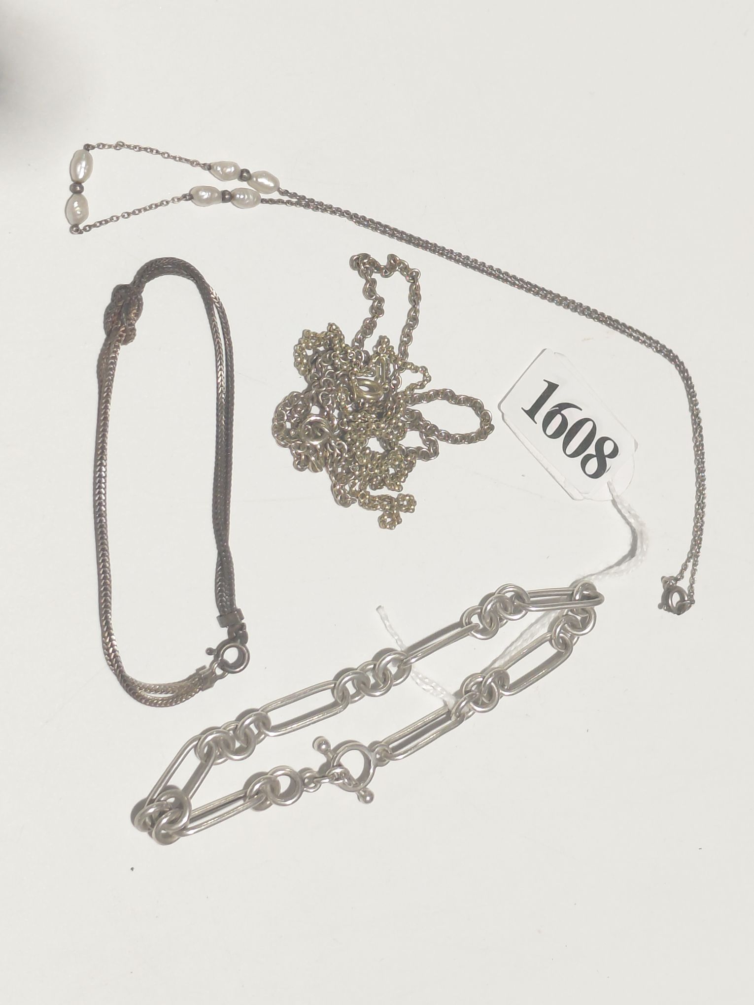 SILVER ALBERTINA WATCH CHAIN ETC