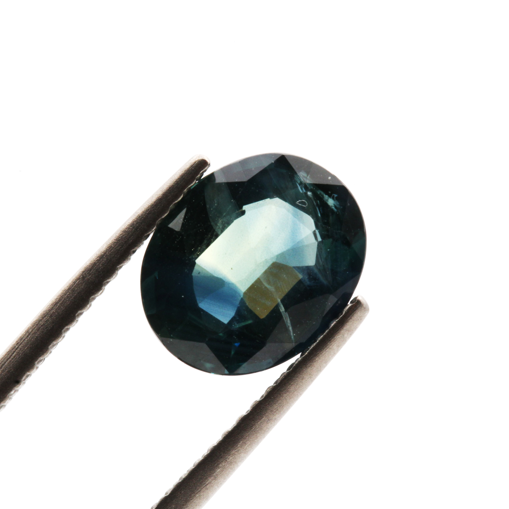 352. · 3.05ct Australian Parti Sapphire  Gemstone