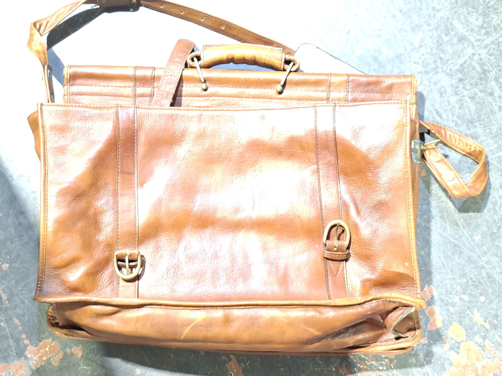 LEATHER SATCHEL