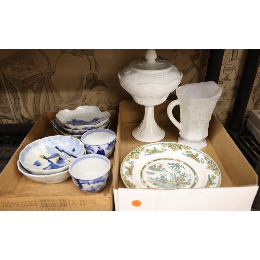 2 Boxes Japanese Imari & Milkglass etc.