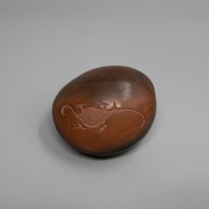 Robyn Stewart - Dung fired and burnished form