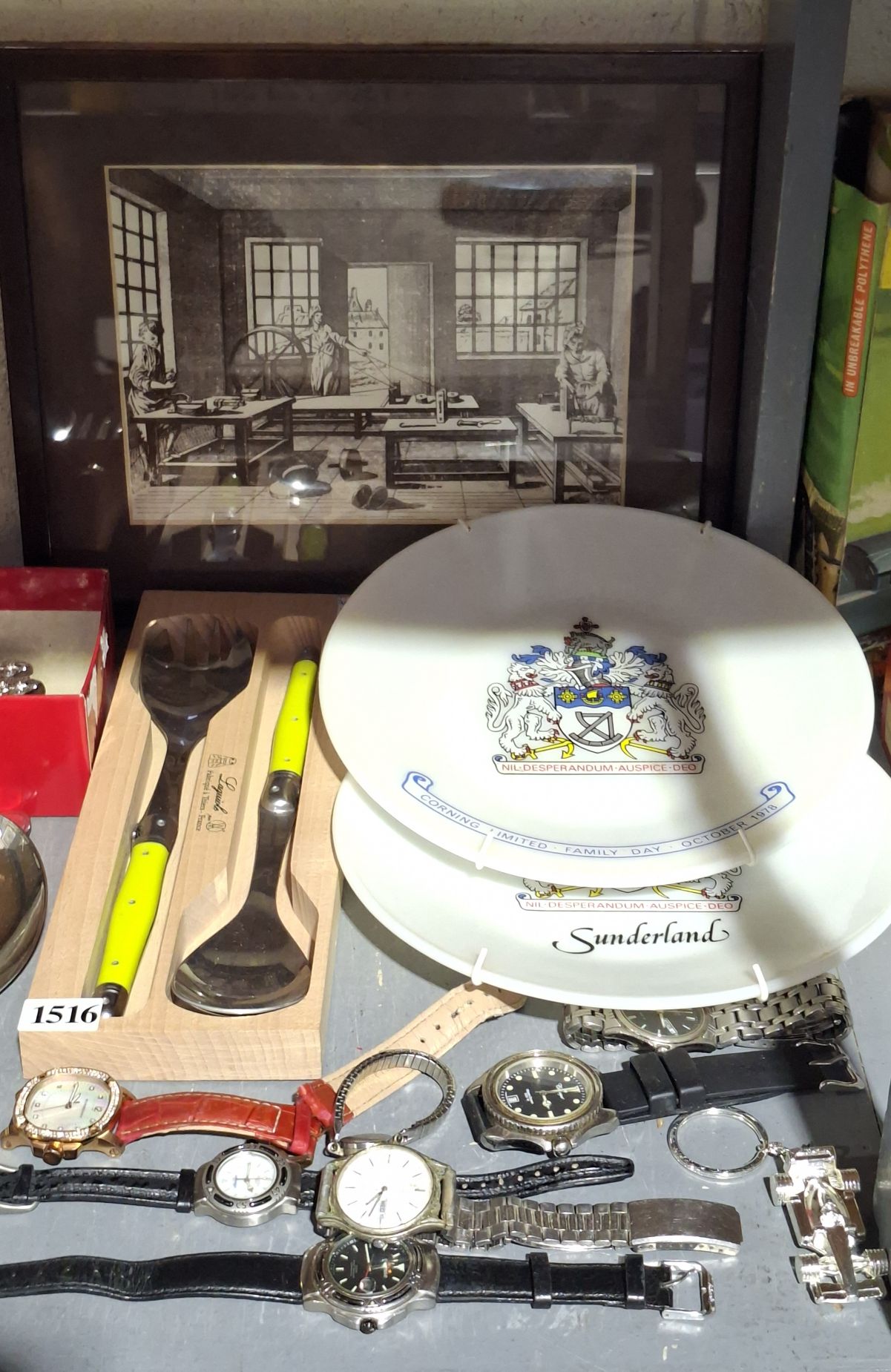 Vintage And Modern Collectables