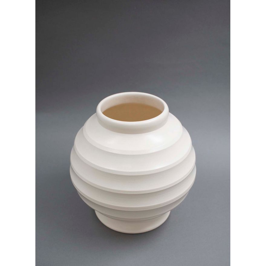 Ernest Shufflebotham for Crown Lynn - Large hand-potted spherical vase