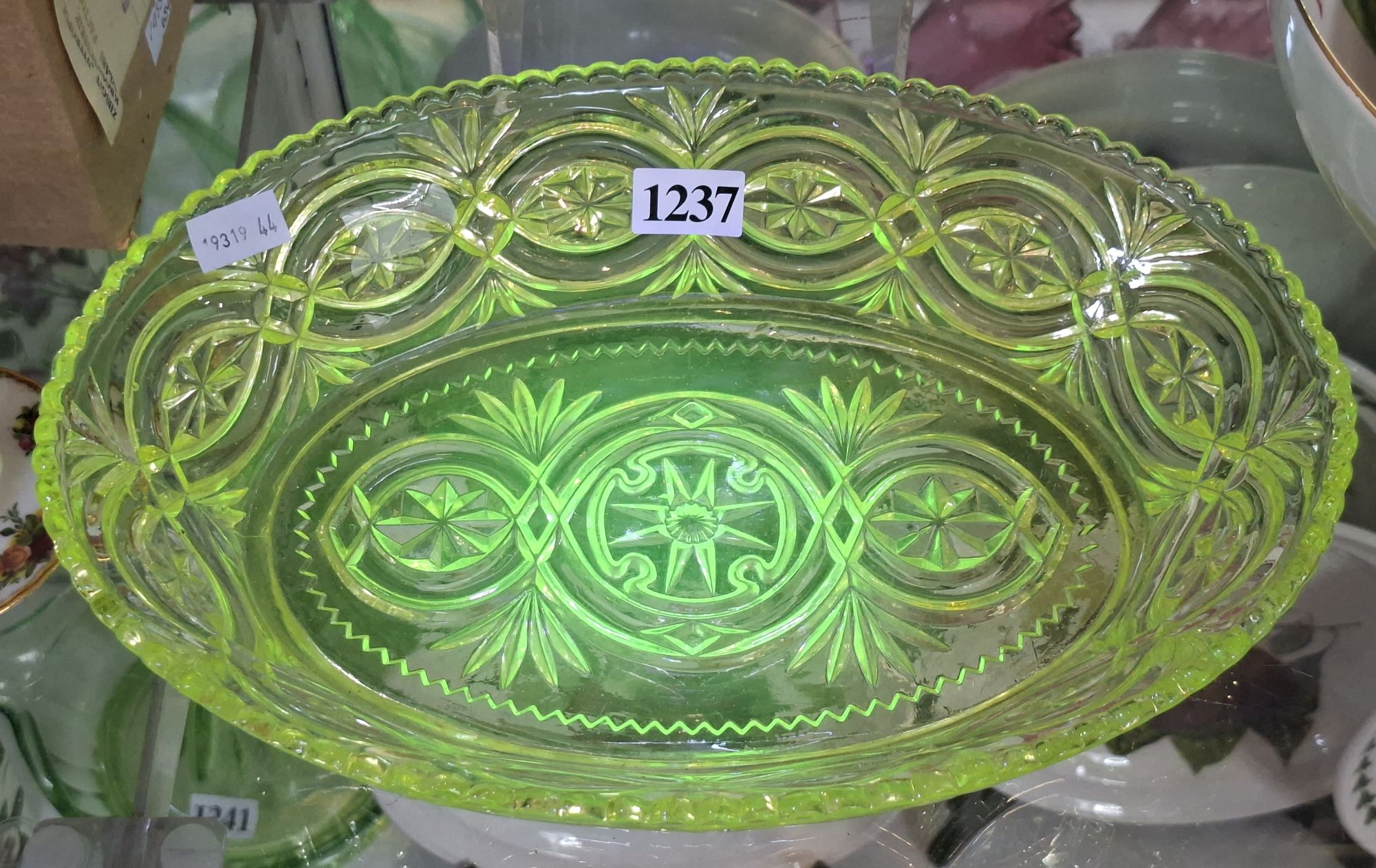 1237 · CITRINE GLASS BOWL