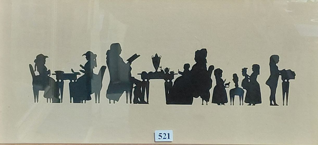 521 · SILHOUETTE OF REGAL FAMILY