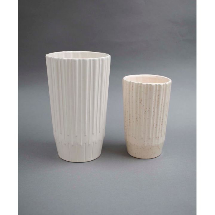Crown Lynn Potteries - Tapering ribbed vase