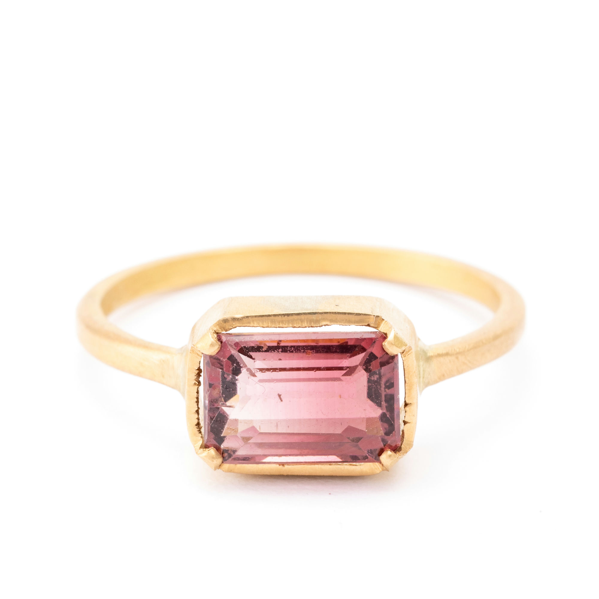 1.80 Carat Tourmaline Ring 18ct Gold,