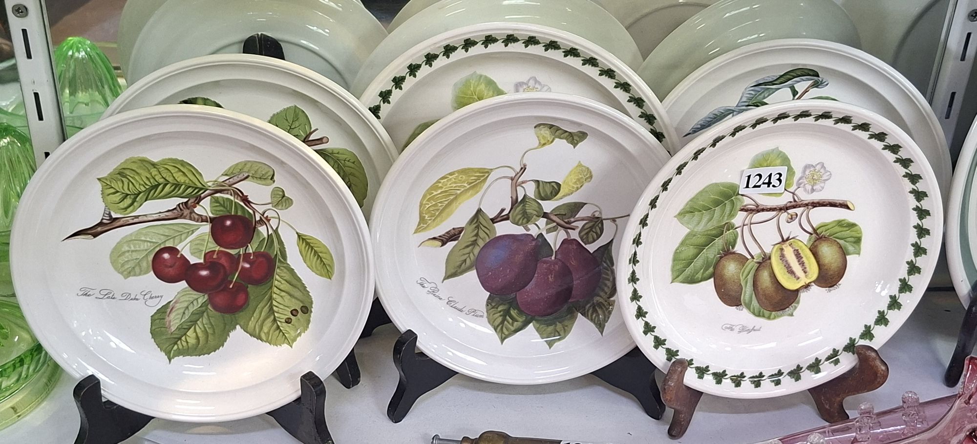 1243 · PORTMEIRION POMONA PLATES