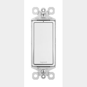 LEGRAND RADIANT 15-AMP SINGLE-POLE/3-WAY LOCATOR LIGHT ROCKER LIGHT SWITCH, WHITE