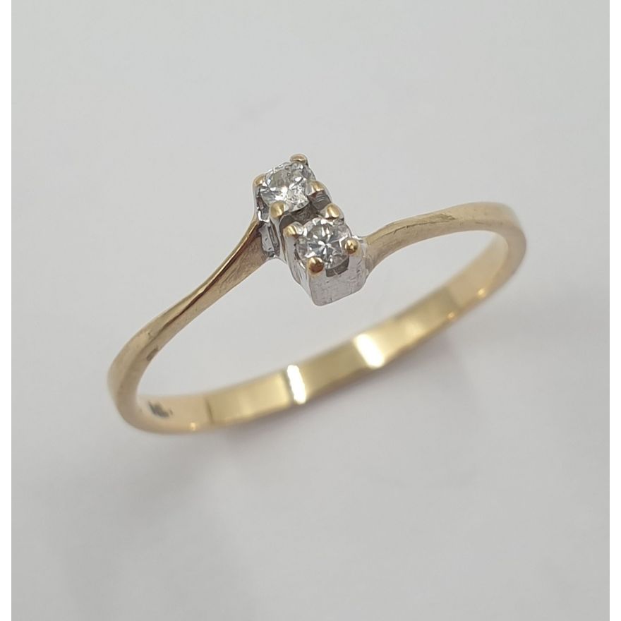 9ct Y/G & W/G Diamond Ring