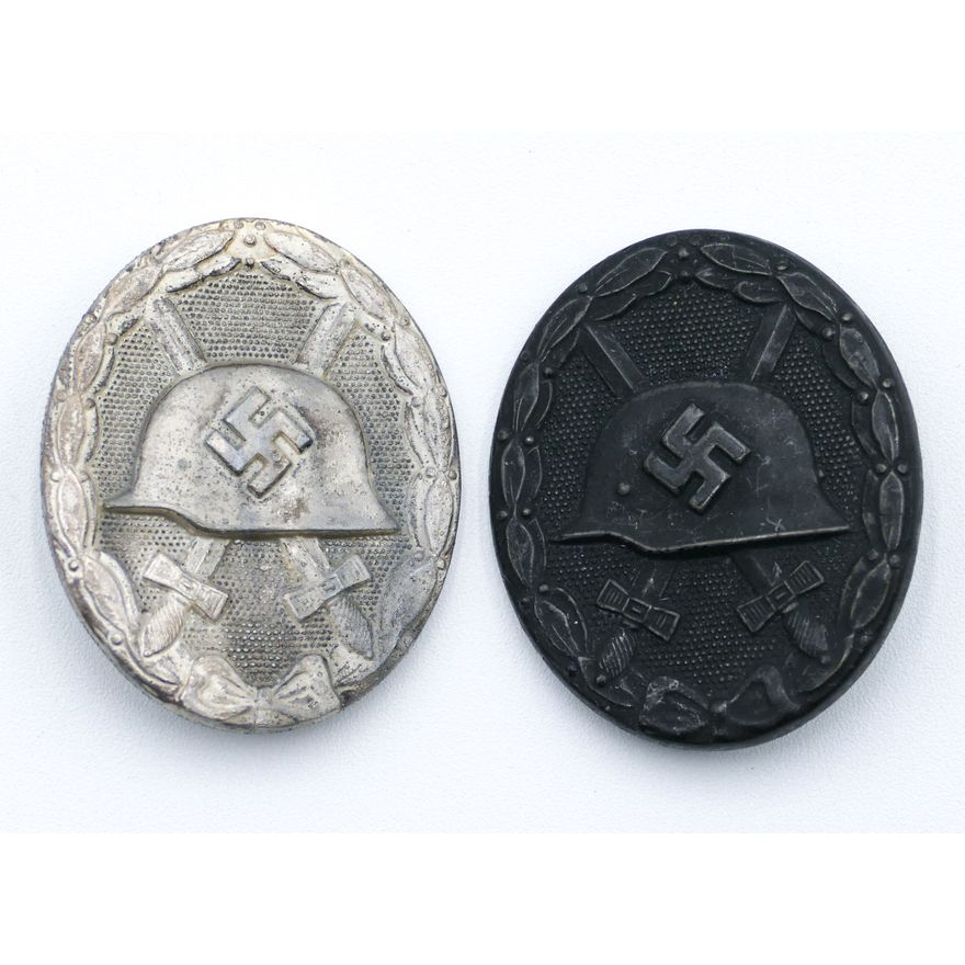 Box WWII German Wound Badges