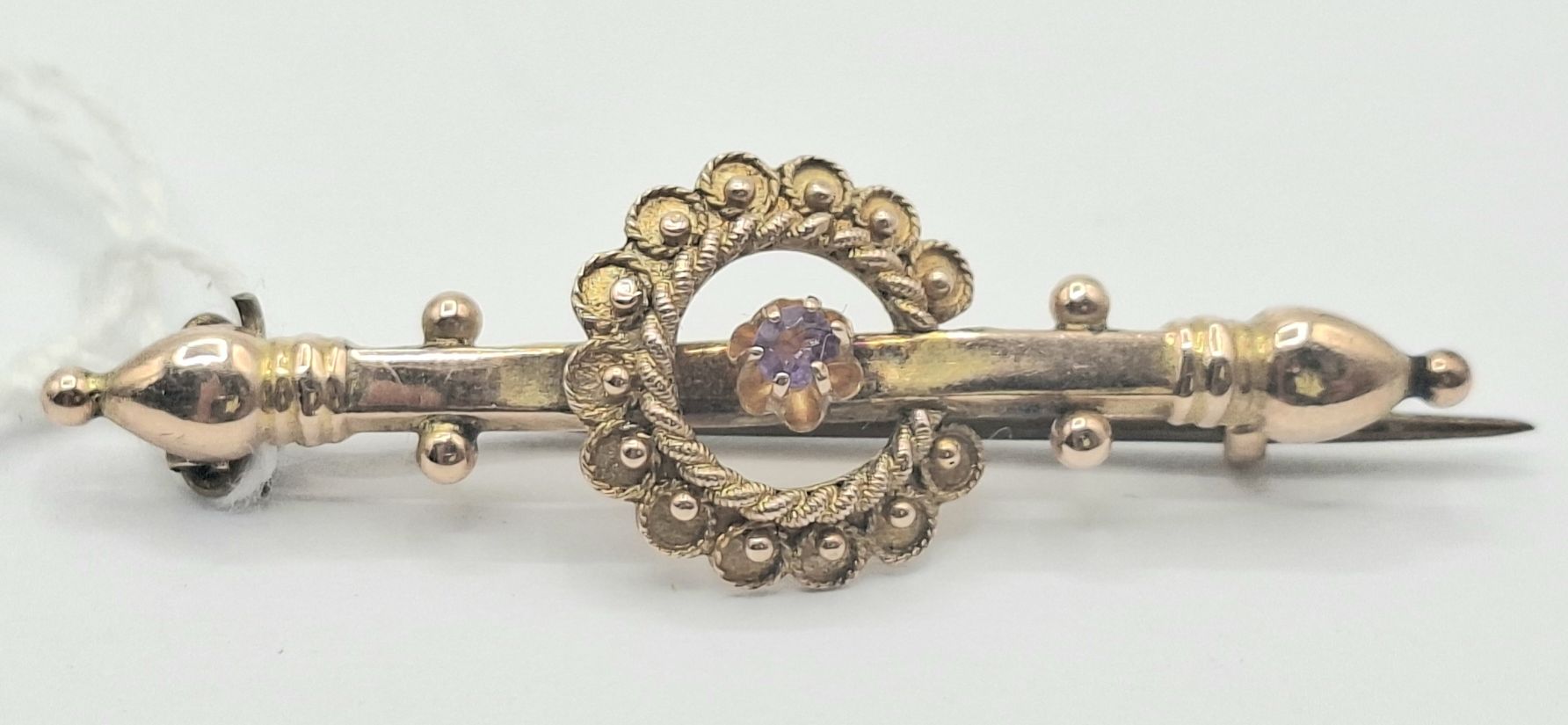 229 · ANTIQUE 9CT BAR BROOCH