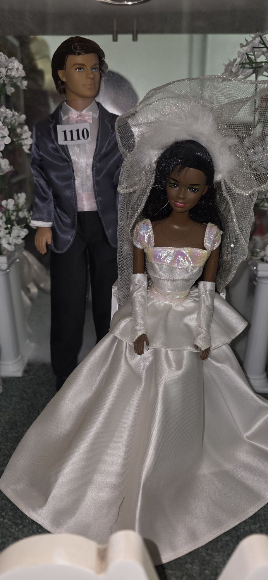 1110 · BARBIE DOLLS