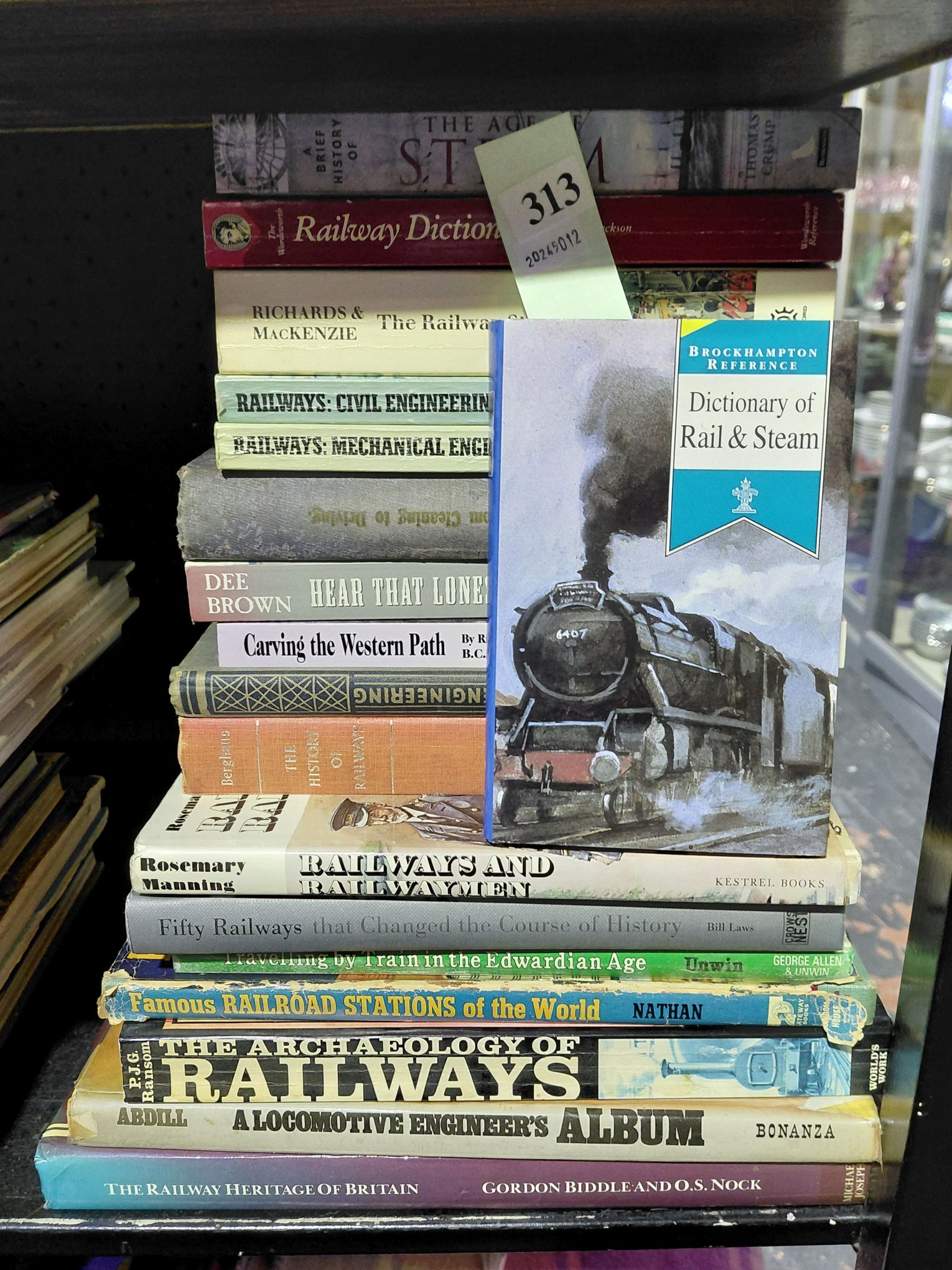 313 · BOOKS - RAILWAY HISTORY AND BUILDINGS