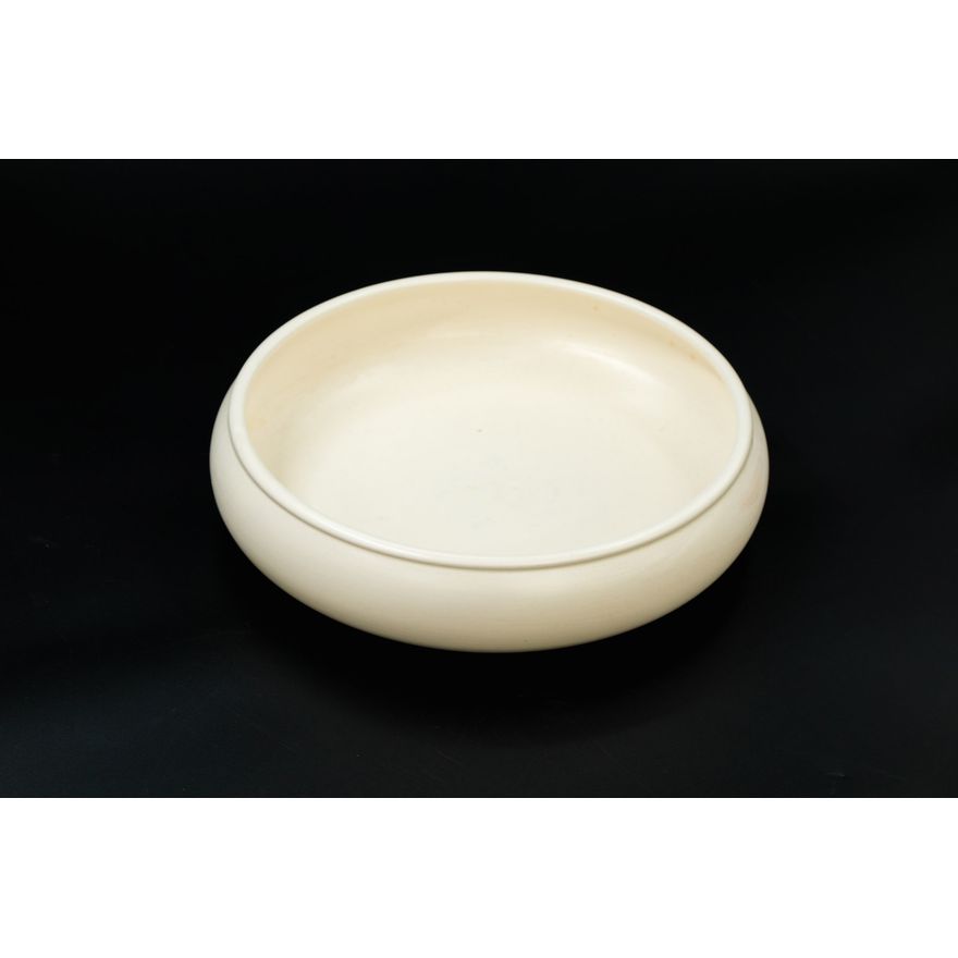 Ernest Shufflebotham for Crown Lynn - Hand-potted white bowl