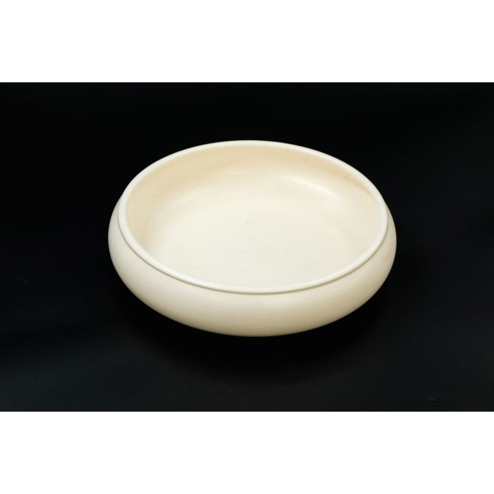 Ernest Shufflebotham for Crown Lynn - Hand-potted white bowl