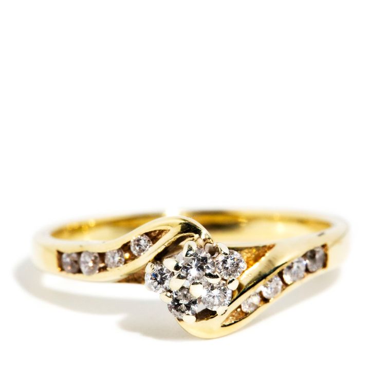 0.20 Carat Diamond Cluster 9 Carat Gold Ring ,