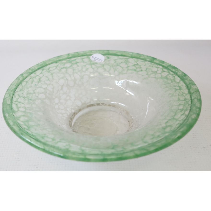 CONTINENTAL GLASS BOWL