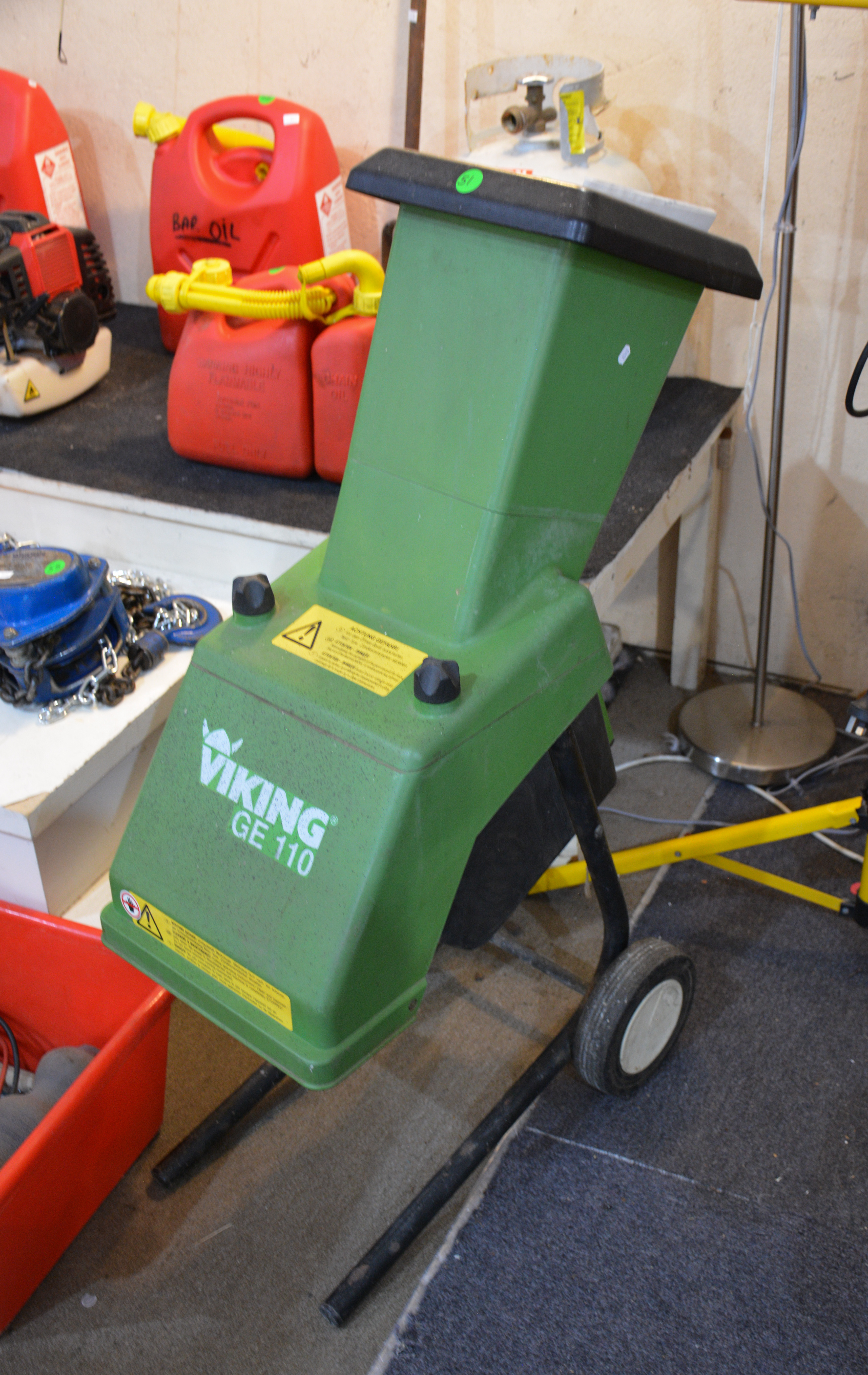 Viking GE 110 Garden Shredder — NZ auction result