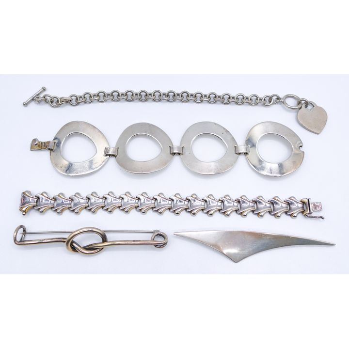 Box Modern Sterling Bracelets & Brooches - 129 Grams TW